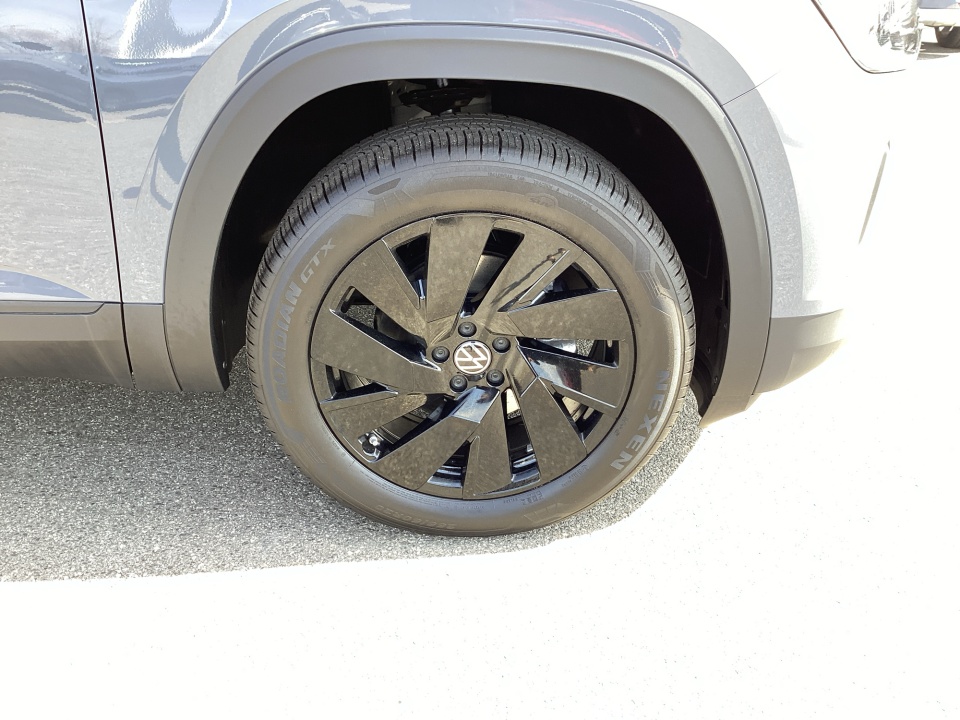 1V2JN2CA7TC548455 2026 Volkswagen Atlas SE with Technology