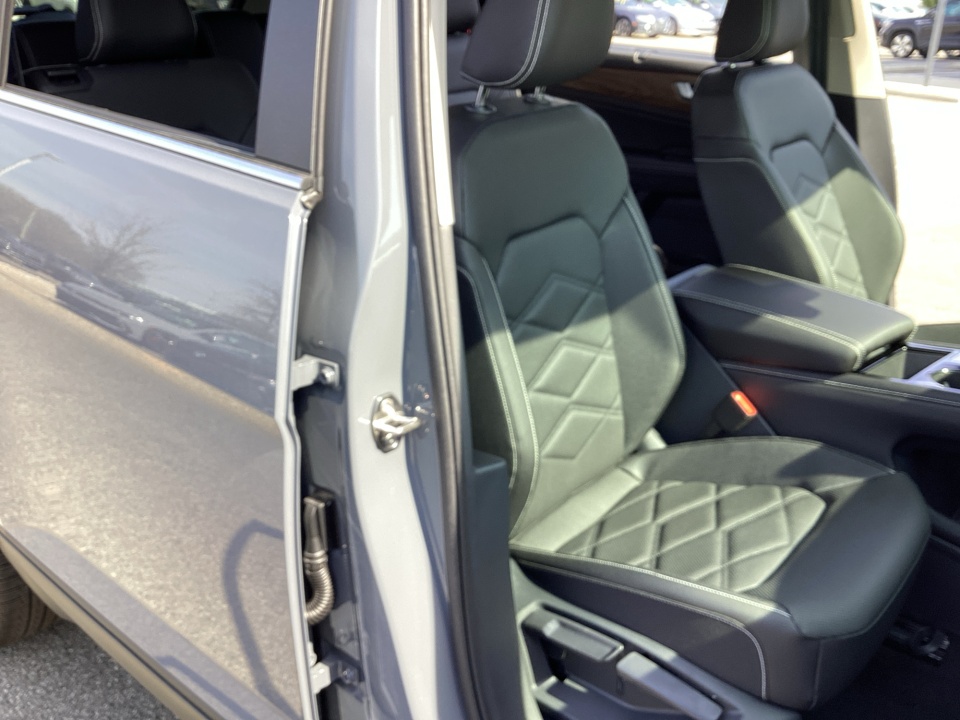 1V2JN2CA7TC548455 2026 Volkswagen Atlas SE with Technology