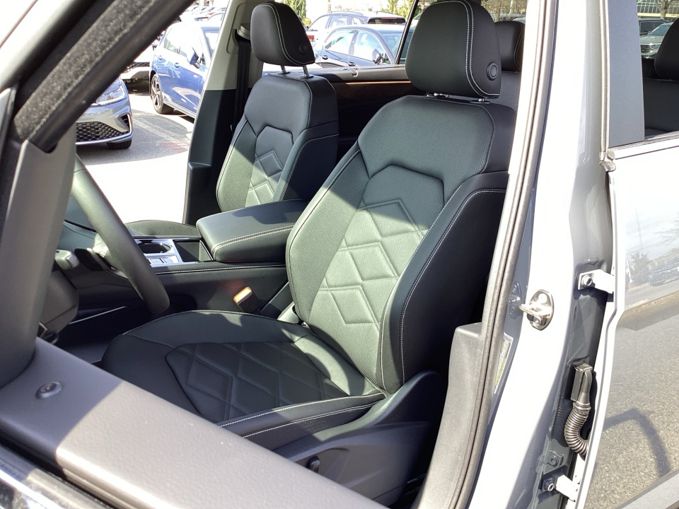 1V2JN2CA7TC548455 2026 Volkswagen Atlas SE with Technology