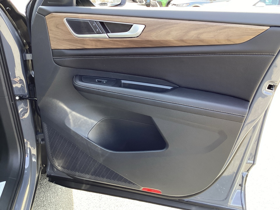 1V2JN2CA7TC548455 2026 Volkswagen Atlas SE with Technology