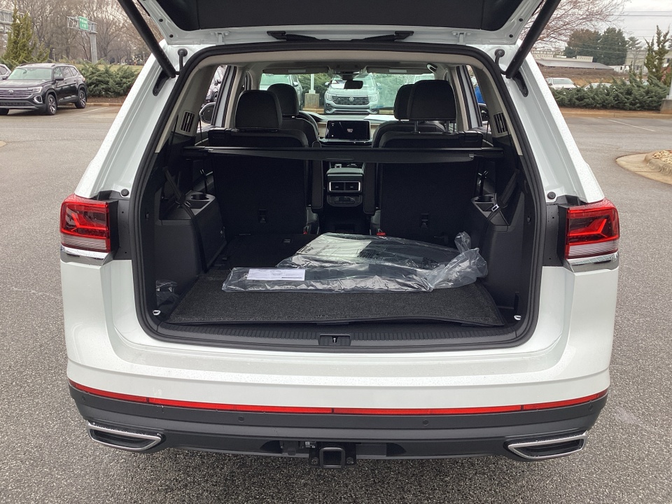 1V2JN2CA8TC525881 2026 Volkswagen Atlas SE with Technology