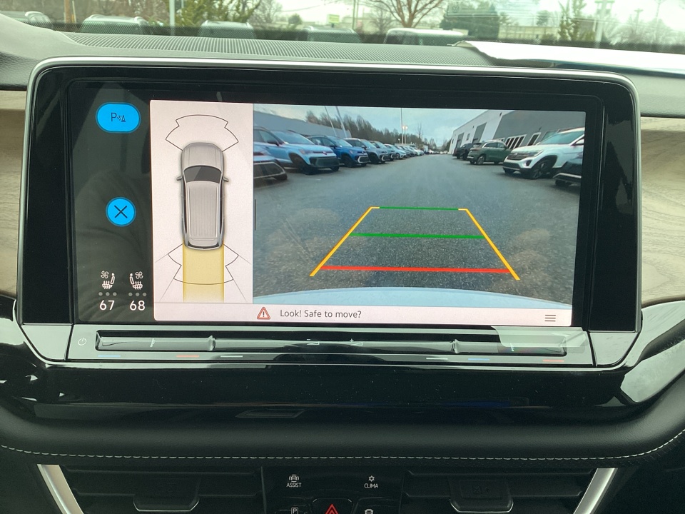 1V2JN2CA8TC525881 2026 Volkswagen Atlas SE with Technology