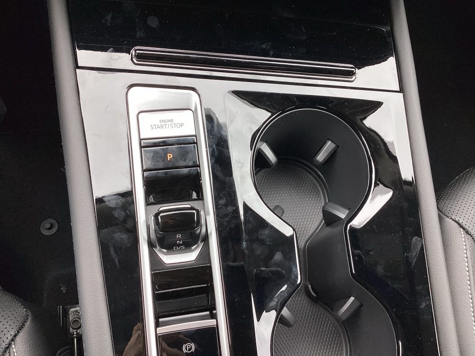 1V2JN2CA8TC569153 2026 Volkswagen Atlas SE with Technology