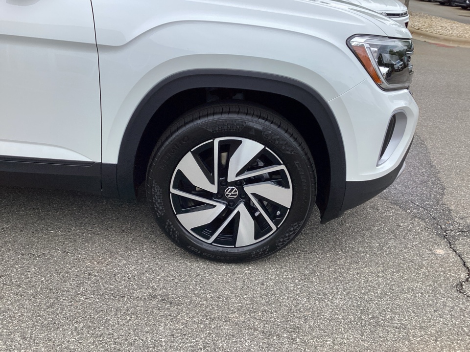 1V2JN2CA8TC569153 2026 Volkswagen Atlas SE with Technology