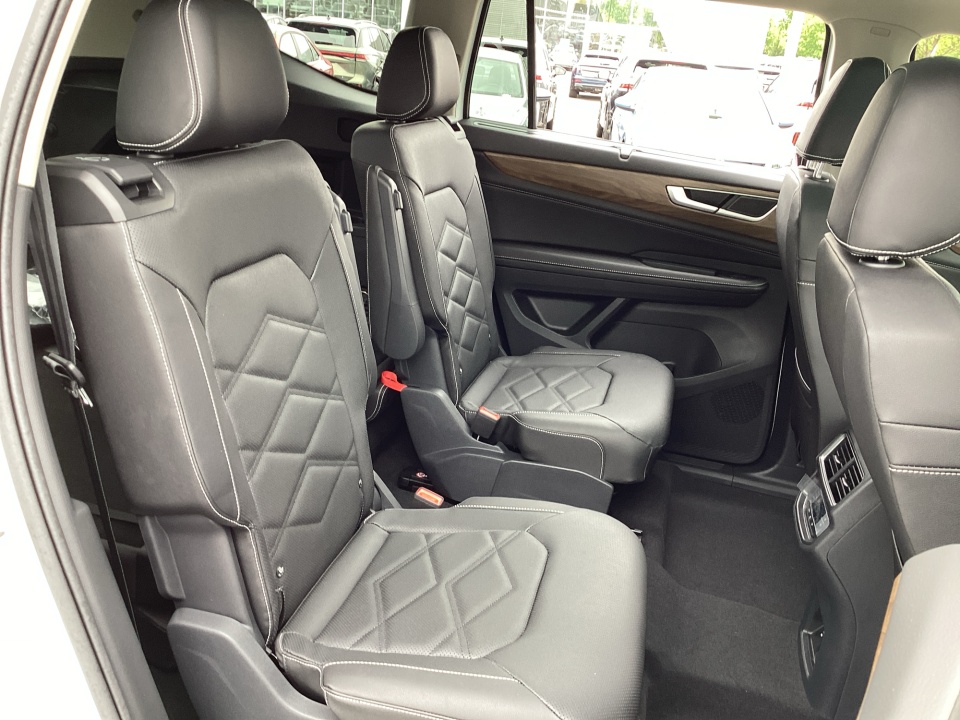 1V2JN2CA8TC569153 2026 Volkswagen Atlas SE with Technology