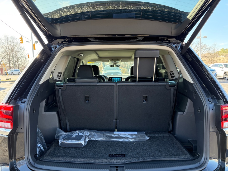 1V2JN2CAXTC540530 2026 Volkswagen Atlas SE with Technology