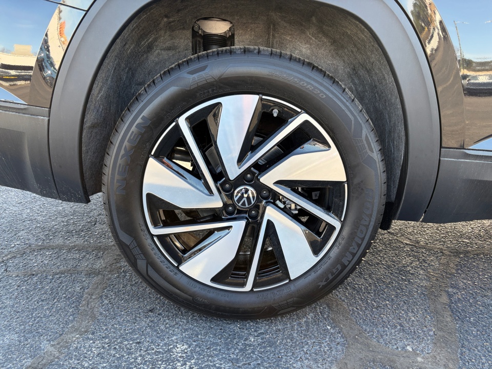 1V2JN2CAXTC540530 2026 Volkswagen Atlas SE with Technology