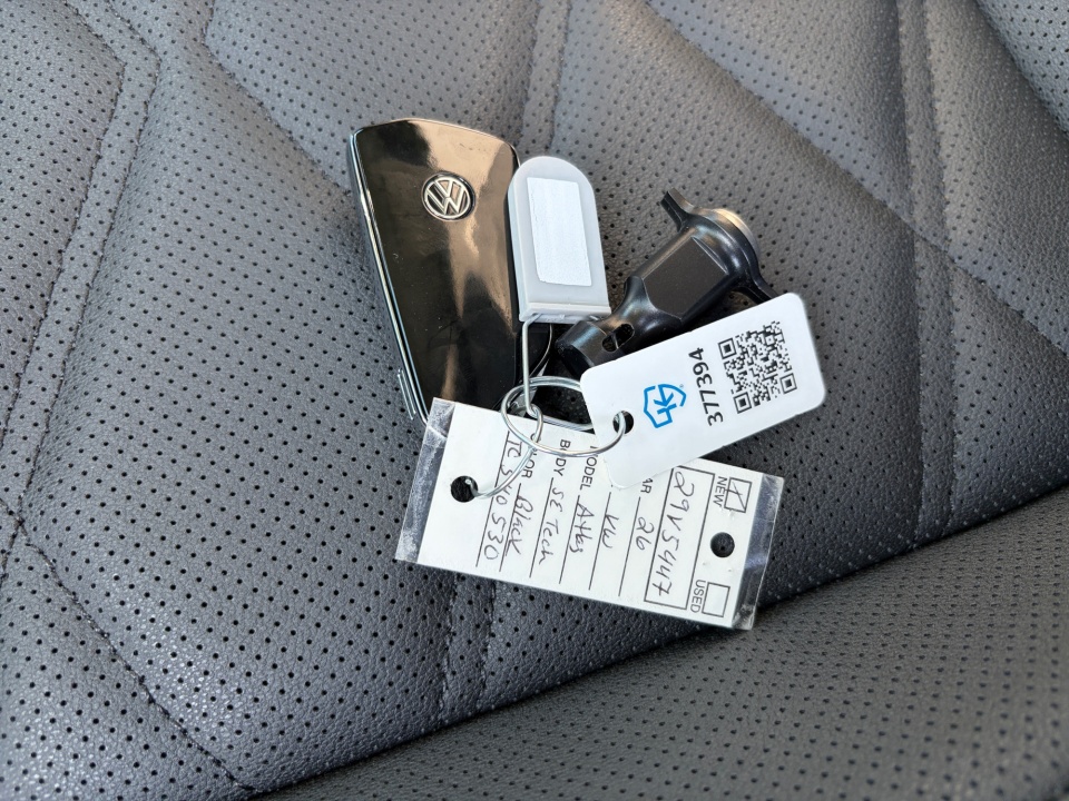 1V2JN2CAXTC540530 2026 Volkswagen Atlas SE with Technology