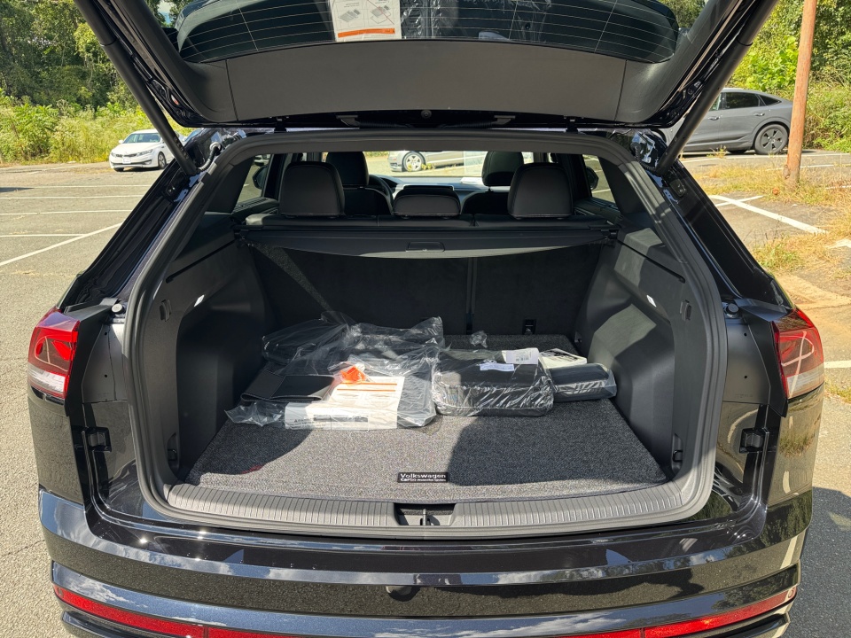 1V2KC2CA8TC205731 2026 Volkswagen Atlas Cross Sport 2.0T SE w/Technology