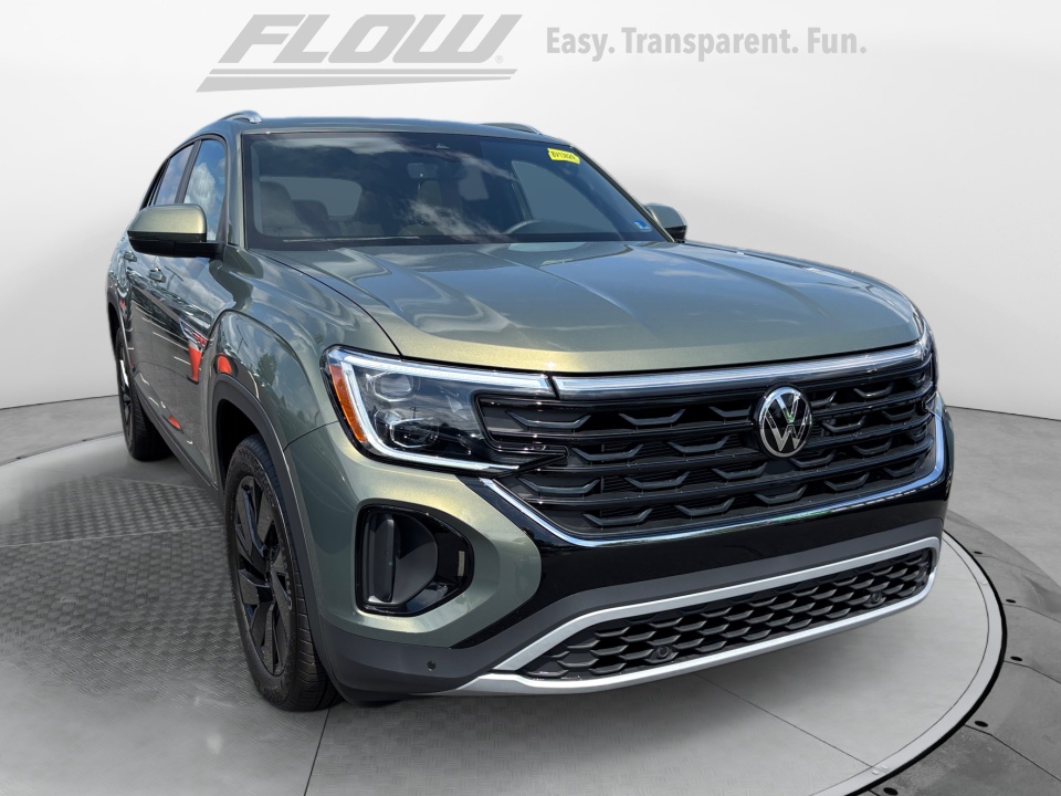 new 2026 Volkswagen Atlas Cross Sport 2.0T SE w/Technology