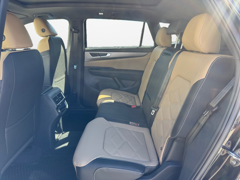 1V2KC2CA9TC208332 2026 Volkswagen Atlas Cross Sport 2.0T SE w/Technology