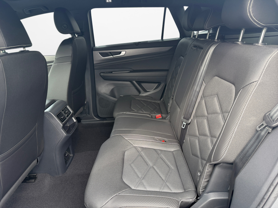 1V2KC2CA9TC227186 2026 Volkswagen Atlas Cross Sport SE with Technology
