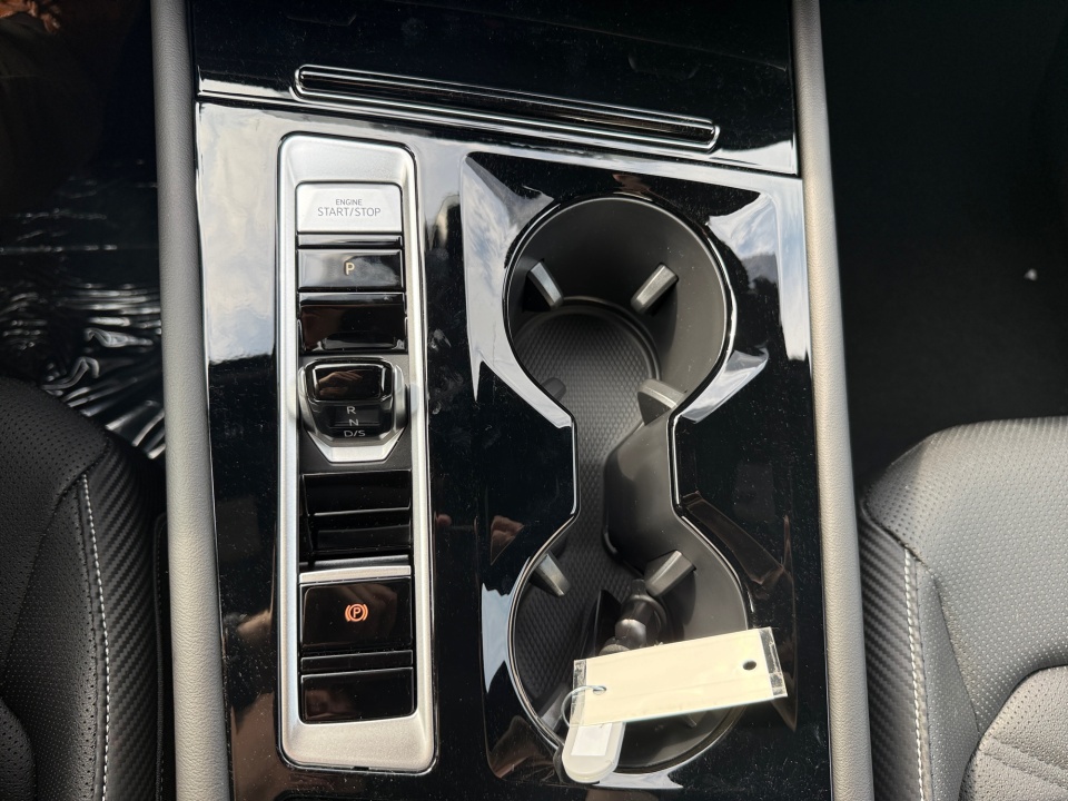 1V2KC2CA9TC227186 2026 Volkswagen Atlas Cross Sport SE with Technology