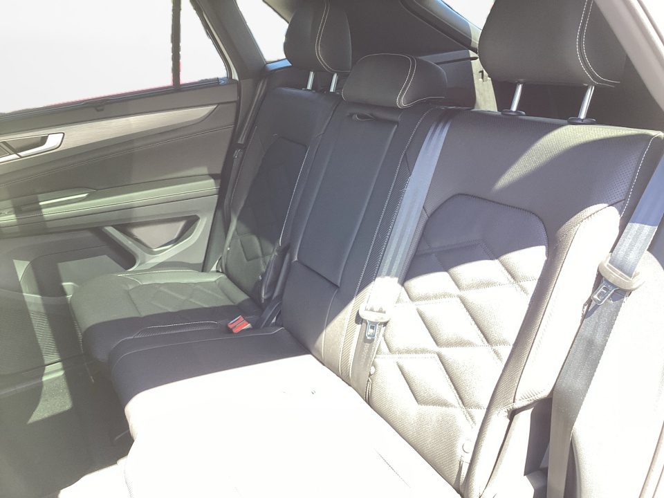 1V2KC2CAXTC221607 2026 Volkswagen Atlas Cross Sport SE with Technology