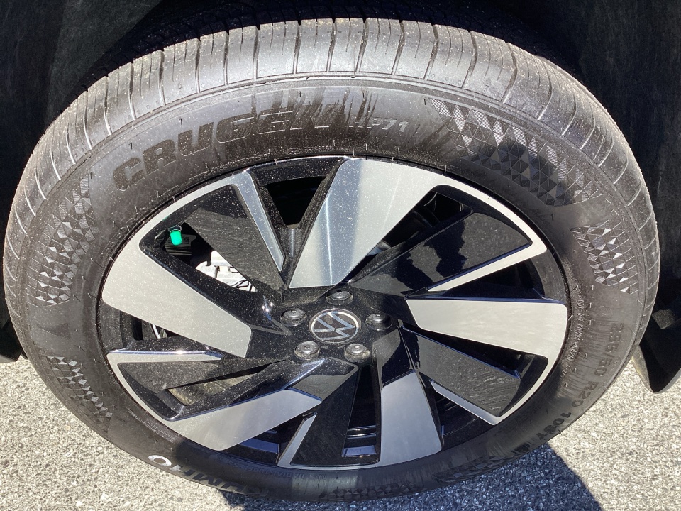 1V2KC2CAXTC221607 2026 Volkswagen Atlas Cross Sport SE with Technology