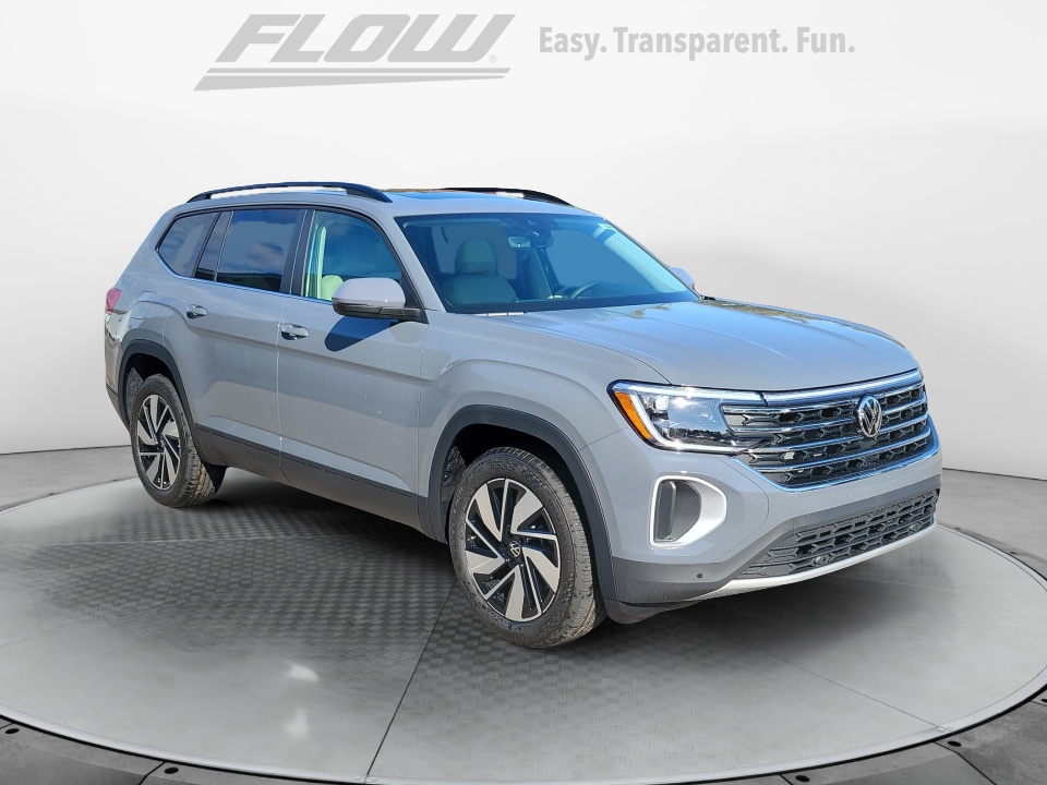 used 2026 Volkswagen Atlas SE with Technology