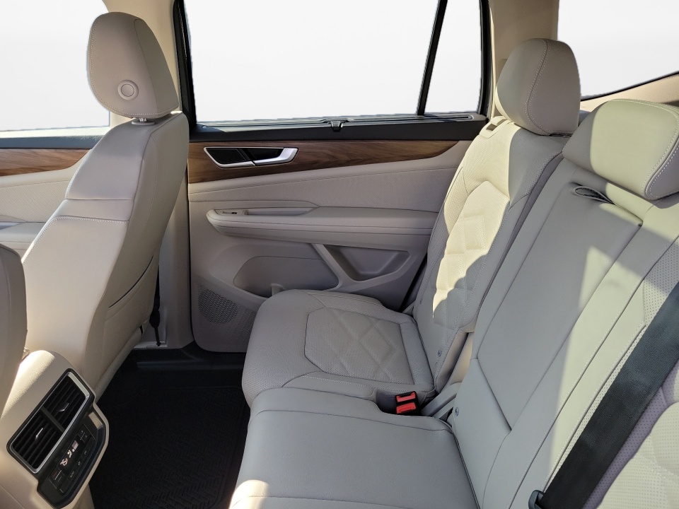 1V2KN2CA0TC535969 2026 Volkswagen Atlas SE with Technology