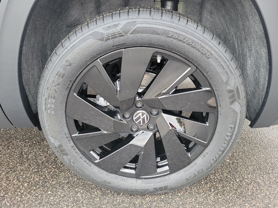 1V2KN2CA0TC537219 2026 Volkswagen Atlas SE with Technology