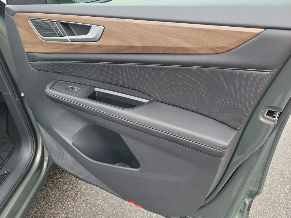 1V2KN2CA0TC537219 2026 Volkswagen Atlas SE with Technology