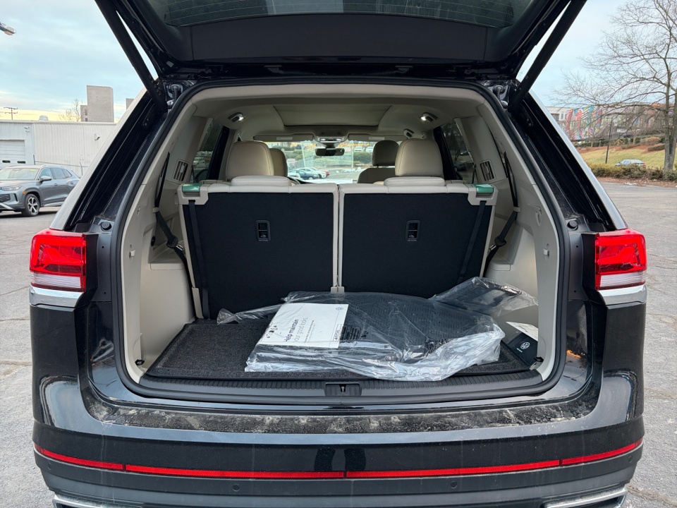 1V2KN2CA0TC541450 2026 Volkswagen Atlas SE with Technology