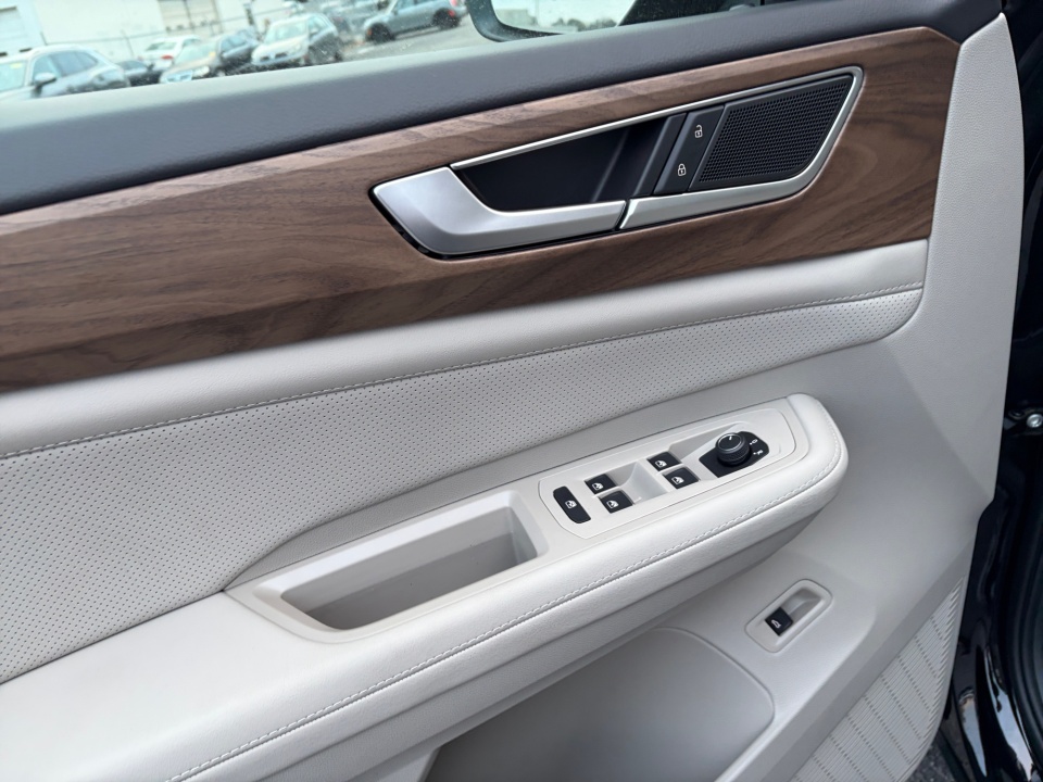 1V2KN2CA0TC541450 2026 Volkswagen Atlas SE with Technology