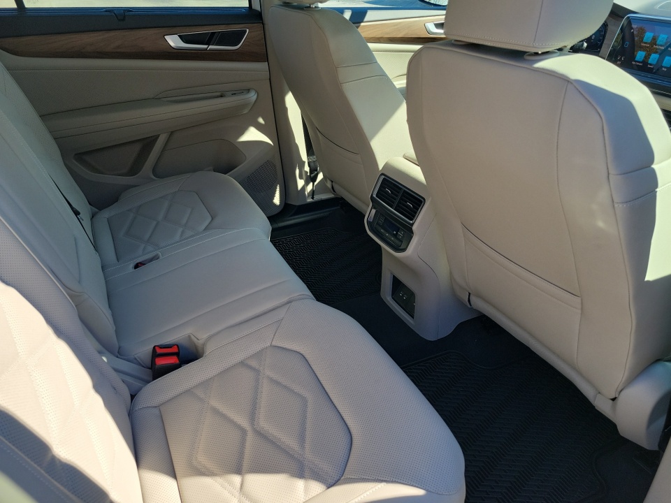 1V2KN2CA1TC539318 2026 Volkswagen Atlas SE with Technology