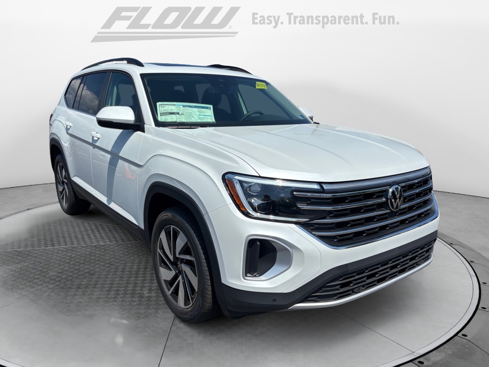 new 2026 Volkswagen Atlas SE with Technology