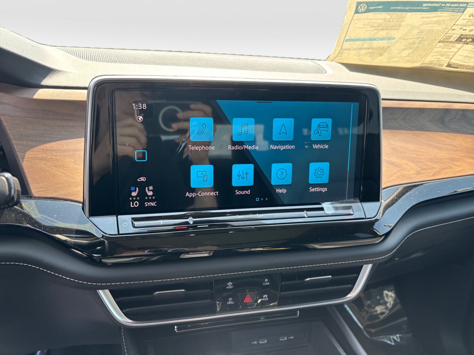 1V2KN2CA4TC561510 2026 Volkswagen Atlas SE with Technology