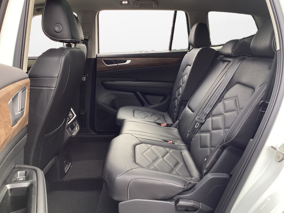 1V2KN2CA6TC536723 2026 Volkswagen Atlas SE with Technology