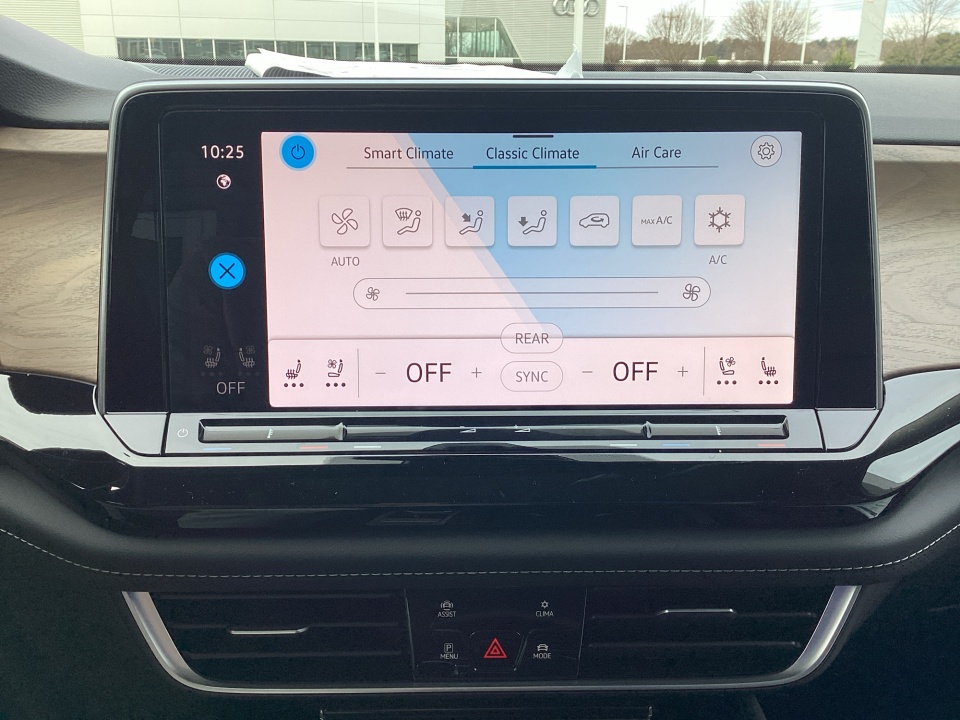 1V2KN2CA6TC536723 2026 Volkswagen Atlas SE with Technology