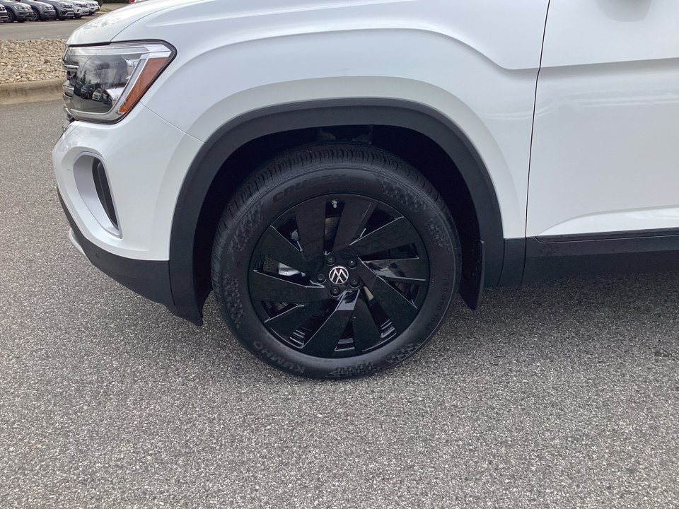 1V2KN2CA6TC536723 2026 Volkswagen Atlas SE with Technology