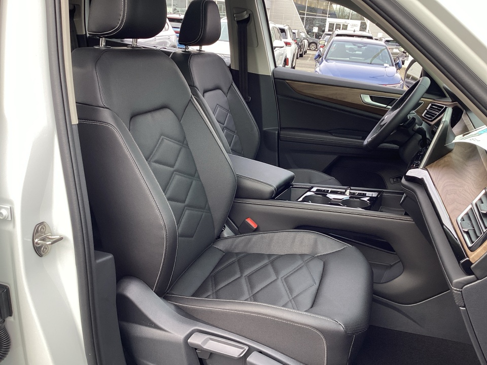 1V2KN2CA6TC536723 2026 Volkswagen Atlas SE with Technology