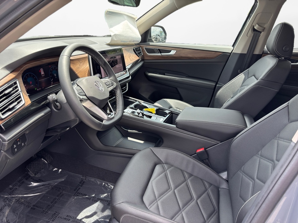 1V2KN2CA6TC580933 2026 Volkswagen Atlas SE with Technology