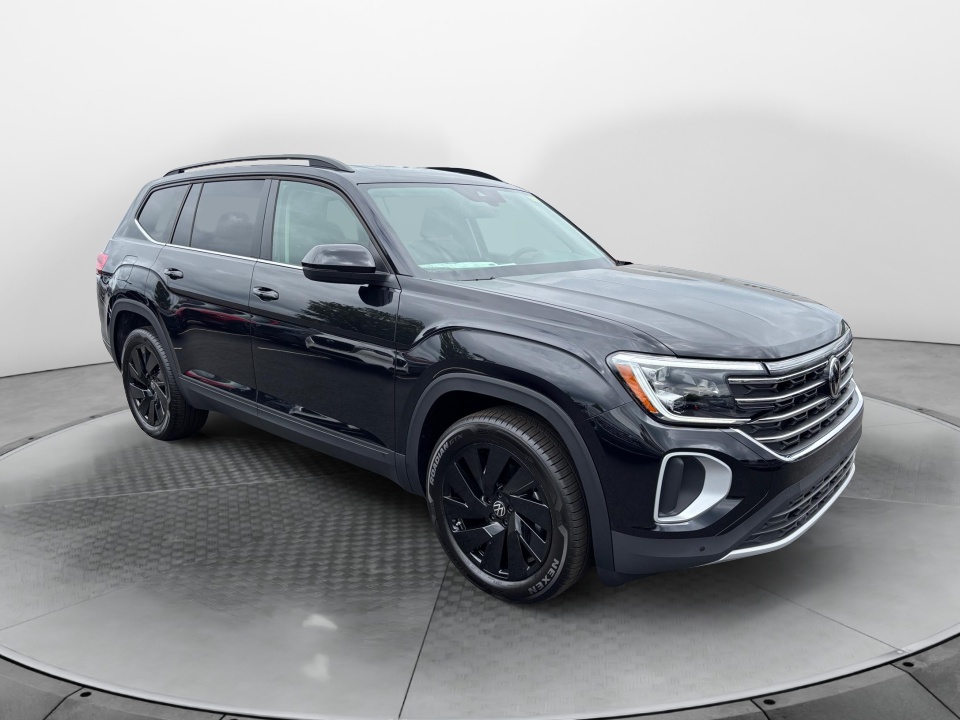 Black 2026 Volkswagen Atlas SUV / Crossover All-Wheel Drive Automatic