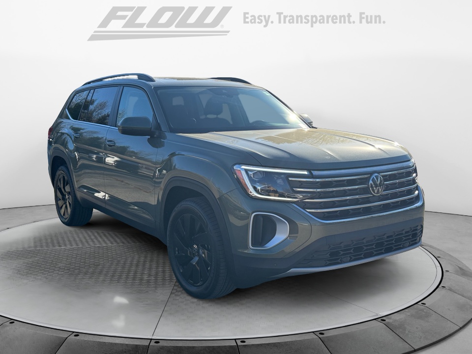 new 2026 Volkswagen Atlas SE with Technology