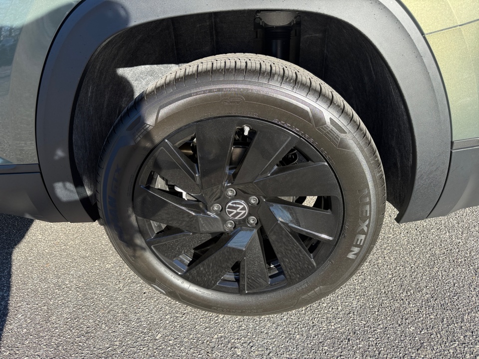 1V2KN2CA7TC529490 2026 Volkswagen Atlas SE with Technology