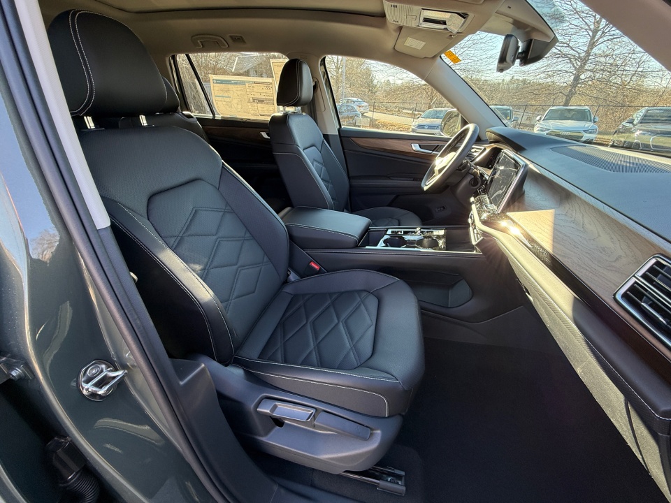 1V2KN2CA7TC529490 2026 Volkswagen Atlas SE with Technology