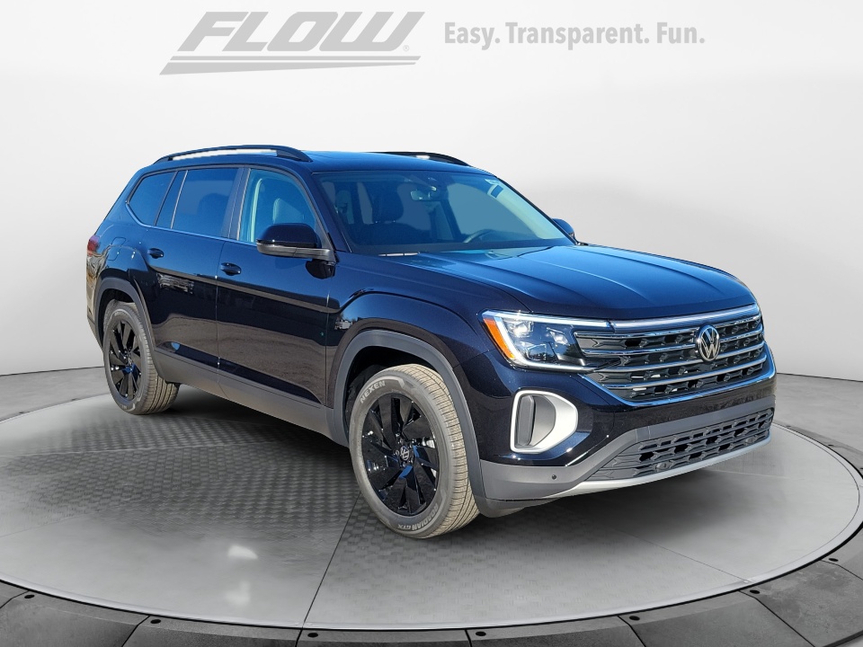 new 2026 Volkswagen Atlas SE with Technology