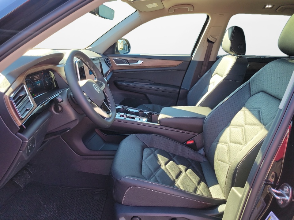 1V2KN2CA8TC533435 2026 Volkswagen Atlas SE with Technology