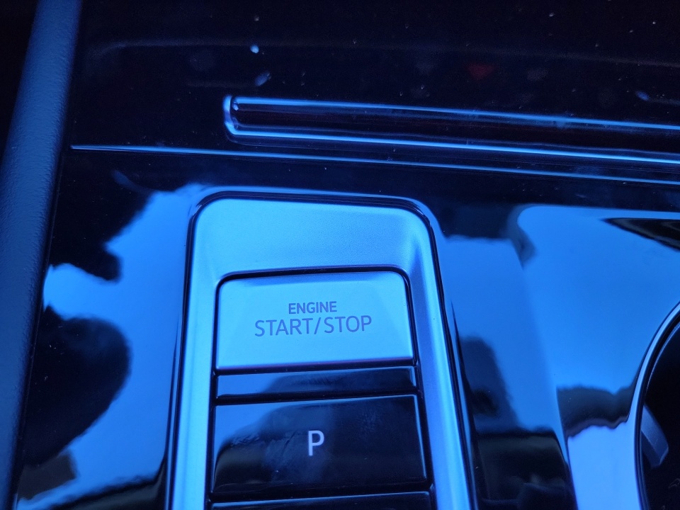 1V2KN2CA8TC533435 2026 Volkswagen Atlas SE with Technology