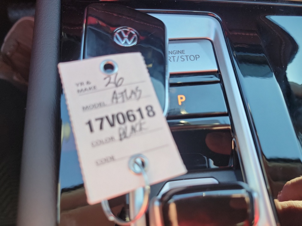 1V2KN2CA8TC533435 2026 Volkswagen Atlas SE with Technology