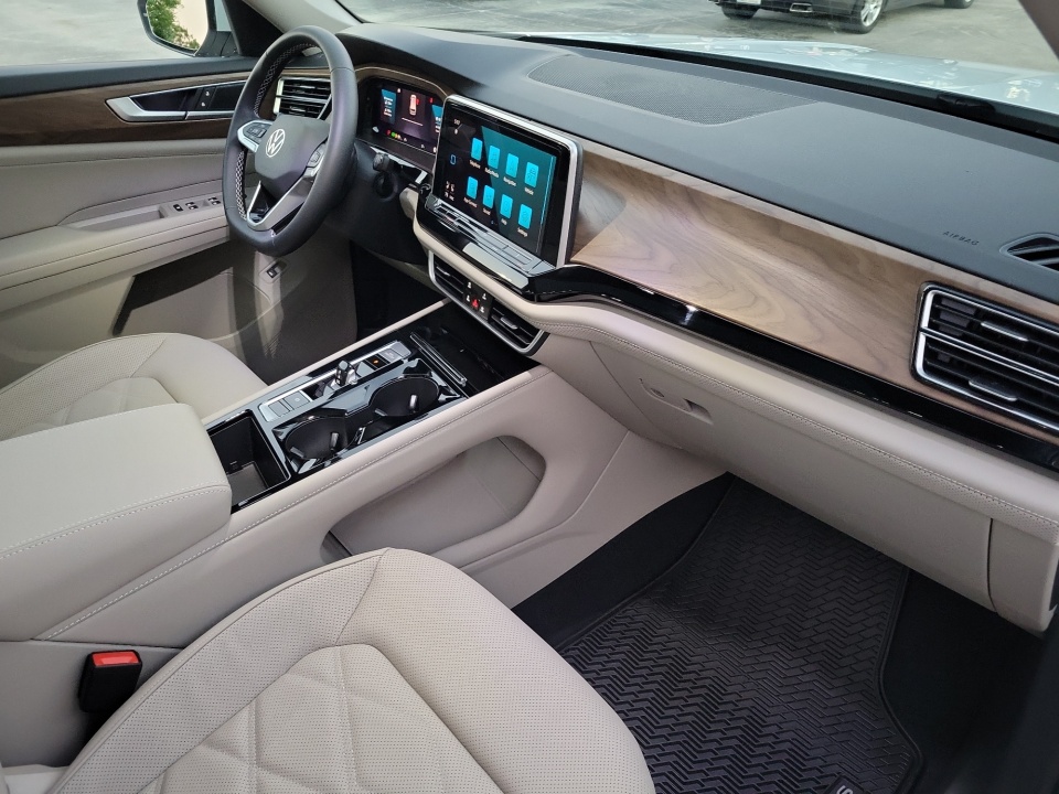 1V2KN2CA9TC522878 2026 Volkswagen Atlas 2.0T SE w/Technology