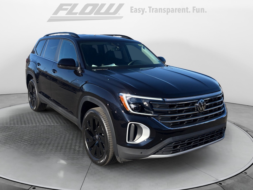 new 2026 Volkswagen Atlas SE with Technology