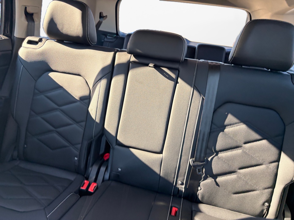 1V2KN2CA9TC532794 2026 Volkswagen Atlas SE with Technology