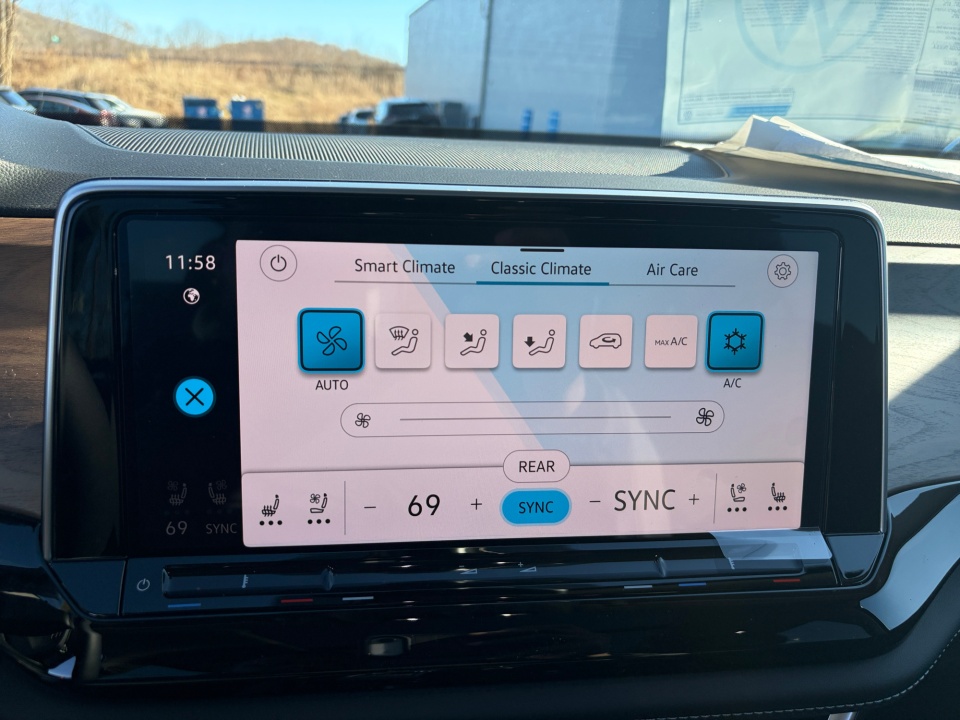 1V2KN2CA9TC532794 2026 Volkswagen Atlas SE with Technology