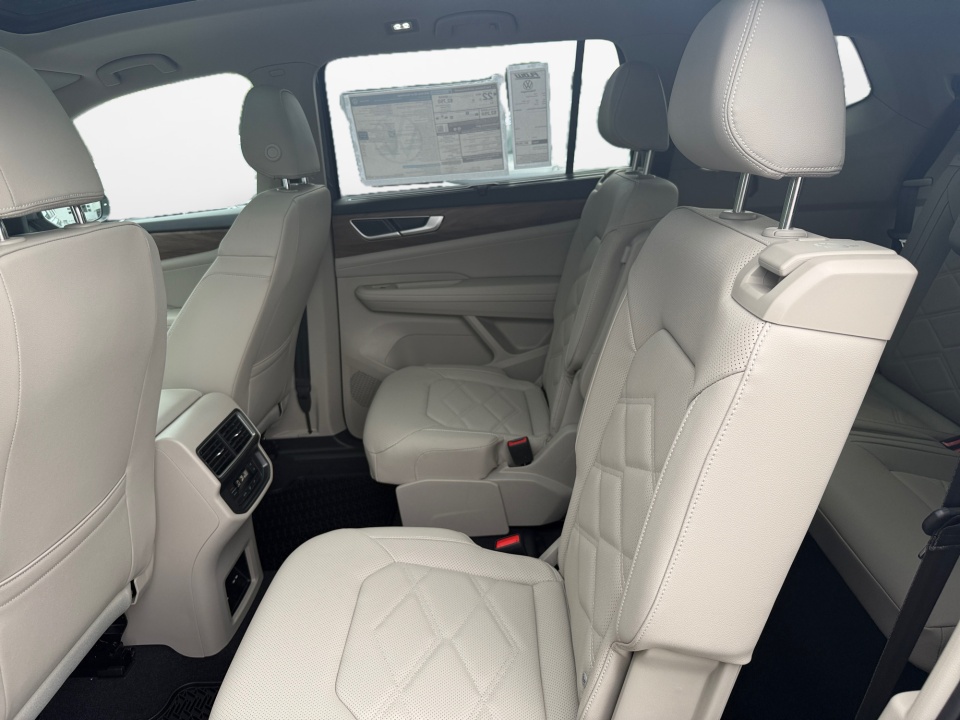 1V2KN2CA9TC584393 2026 Volkswagen Atlas SE with Technology