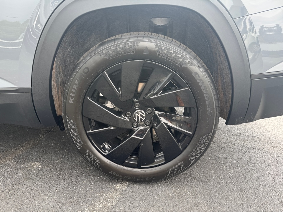 1V2KN2CA9TC584393 2026 Volkswagen Atlas SE with Technology