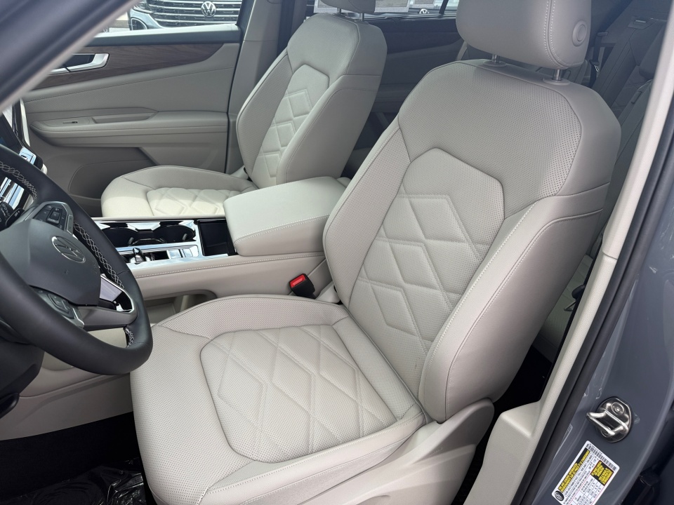 1V2KN2CA9TC584393 2026 Volkswagen Atlas SE with Technology