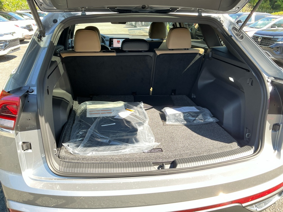 1V2LC2CAXTC202060 2026 Volkswagen Atlas Cross Sport 2.0T SE