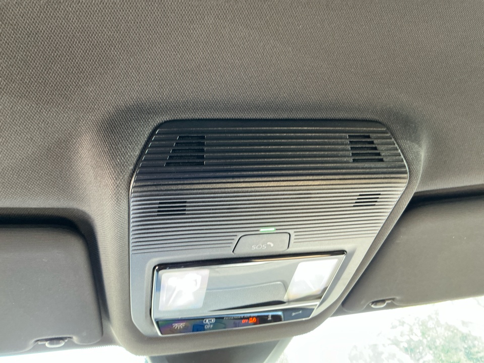 1V2LC2CAXTC202060 2026 Volkswagen Atlas Cross Sport 2.0T SE